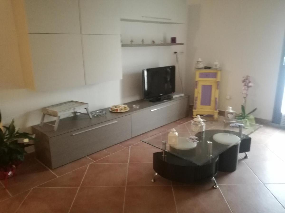Le Rondini Bed and Breakfast Benetutti Exteriör bild